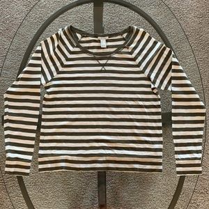 Forever 21 long sleeve shirt